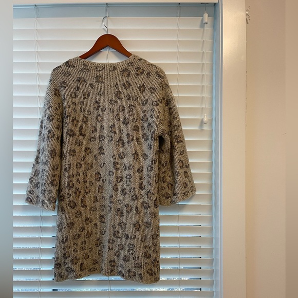Anthropologie - Leopard Sweater/Cardigan - Picture 5 of 9